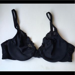 Black Wacoal Bra 34B